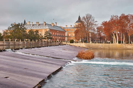 royal palace of Aranjuez and dam on the Tagus river. Madrid. Spainの写真素材