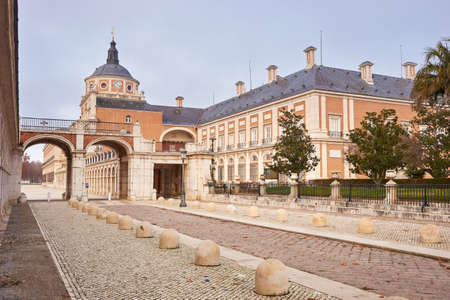 royal palace of Aranjuez and cobbled street. Madrid Spainのeditorial素材