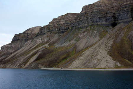 Landscape of Skansen Beach in Skansbukta, Billefjord, Svalbard, Norwayの写真素材