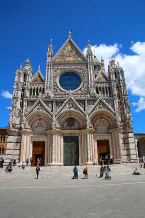 Cattedrale Metropolitana di Santa Maria Assunta- Cathedral of Siena, Italyのeditorial素材