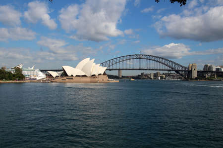 Sydney Harbor Bridge and Opera House, Australiaのeditorial素材