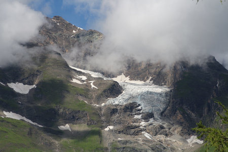 Alpine glacier landscape on the Grossglockner High Alpine Road, Austriaの写真素材