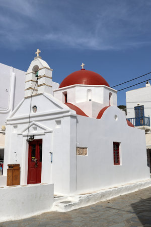 Mykonos-Agia Anna Church â Greek church with a red domeの写真素材
