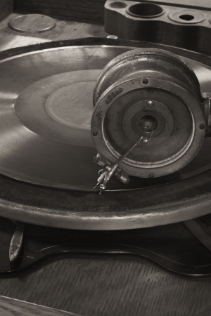 Antique Gramophone Phonograph 2 - Vintage Gramophone Phonograph Closeup With Turntable and Needleの写真素材