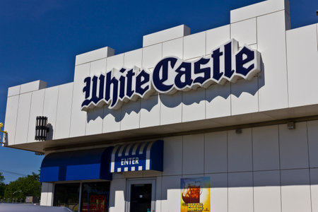 Indianapolis - Circa June 2016: White Castle Hamburger Location. White Castle Serves 2 by 2 Inch Sliders Iのeditorial素材