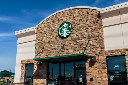 Indianapolis - Circa September 2016: Starbucks Retail Coffee Store. Starbucks is an American Retail Coffee Chain VIIIのeditorial素材
