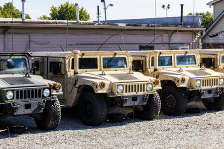 Kokomo - Circa October 2016: Humvee Multipurpose Vehicles lined up at the Indiana National Guard Armory Iのeditorial素材
