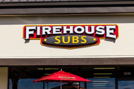 Indianapolis - Circa November 2016: Firehouse Subs fast casual restaurant. Firehouse specializes in hot submarine sandwiches Iのeditorial素材