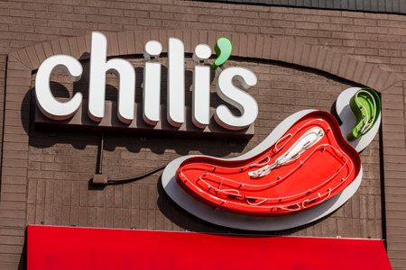 Indianapolis - Circa December 2016: Chili's Grill & Bar Casual Dining Restaurant. Chili's is known for its Baby Back Ribs IVのeditorial素材