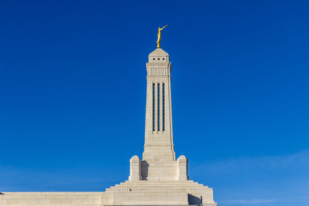 Carmel - Circa February 2017: The Angel Moroni Stands atop the Indianapolis Indiana Mormon Temple IIのeditorial素材