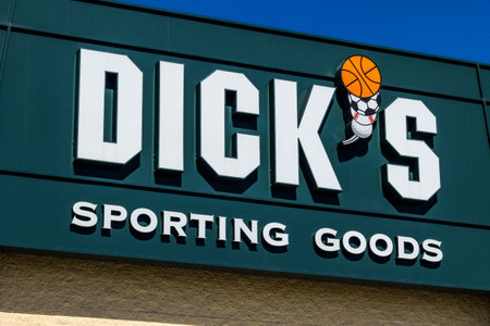 Muncie - Circa March 2017: Dick's Sporting Goods Retail Location. Dick's is an Authentic Full-Line Sporting Goods Retailer Vのeditorial素材