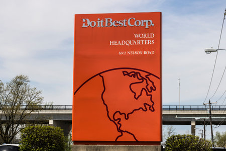 Fort Wayne - Circa April 2017: Do it Best World Headquarters. Do It Best is a member owned hardware cooperative Iのeditorial素材