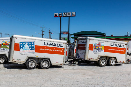 Kokomo - Circa May 2017: U-Haul Moving Truck Rental Location. U-Haul offers moving and storage...