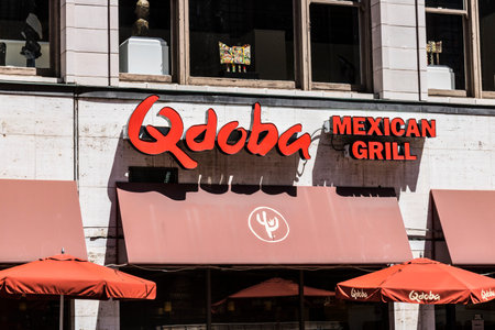 Indianapolis - Circa June 2017: Qdoba Mexican Grill Fast Casual Restaurant. Qdoba is a subsidiary of Jack in the Box IIIのeditorial素材