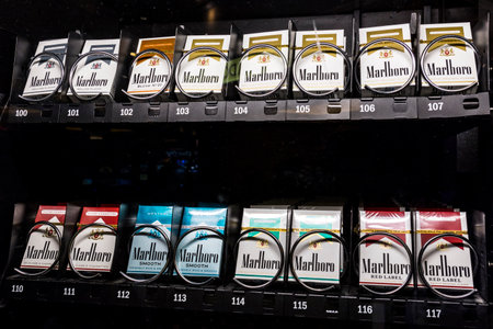 Las Vegas - Circa July 2017: Packs of Marlboro Cigarettes in a vending machine. Marlboro is a product of the Altria Group IVのeditorial素材