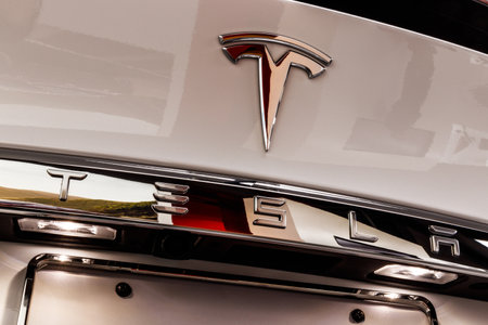 Chicago - Circa May 2018: Showroom Tesla Model X. Tesla designs and manufactures the Model X and S electric sedans IVのeditorial素材
