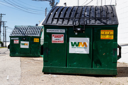 Kokomo - Circa May 2018: Waste Management dumpsters. Waste Management reported mixed first-quarter 2018 results IIのeditorial素材