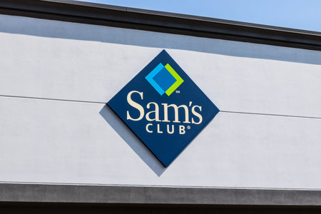 Mishawaka - Circa August 2018: Sam's Club Warehouse. Sam's Club is a chain of membership only stores...