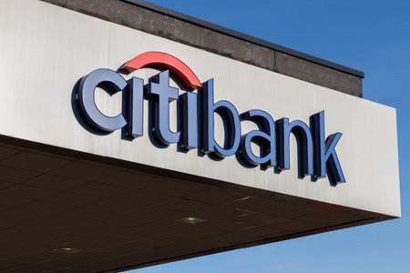 Deerfield - Circa June 2019: Citibank retail bank branch. Citibank is the consumer division of financial services multinational Citigroup Iのeditorial素材