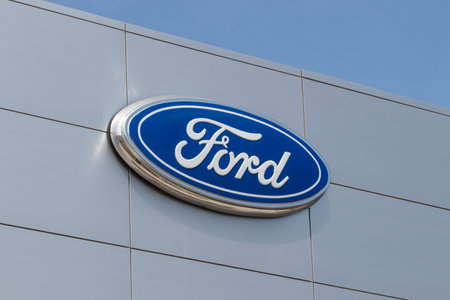 Indianapolis - Circa August 2019: Ford Car and Truck Dealership. Ford sells products under the Lincoln and Motorcraft brandsのeditorial素材