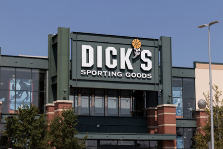 Plainfield - Circa July 2021: Dick's Sporting Goods retail location. Despite banning gun sales, Dick's Sporting Goods continues to be a good investment.のeditorial素材