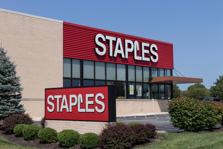 Plainfield - Circa July 2021: Staples office supply retail location. Staples is a office supply store.のeditorial素材