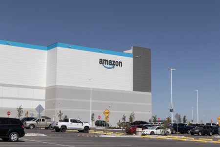 Albuquerque - Circa September 2021: Amazon.com ABQ1 Fulfillment Center. Amazon is the Largest Internet-Based Retailer in the US and celebrates Prime Day.のeditorial素材