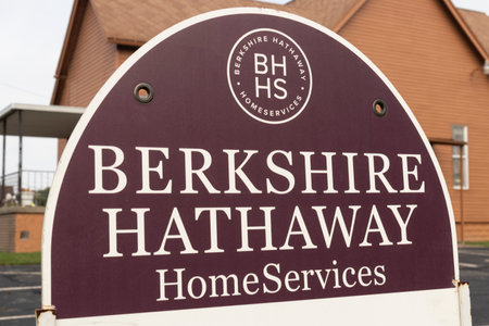 Marion - Circa September 2021: Berkshire Hathaway HomeServices sign. HomeServices is subsidiary of Berkshire Hathaway Energy.のeditorial素材