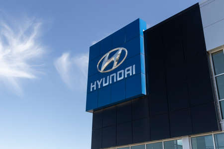 Noblesville - Circa May 2022: Hyundai Motor Company Dealership. Hyundai builds vehicles in South Korea and Montgomery, Alabama.のeditorial素材