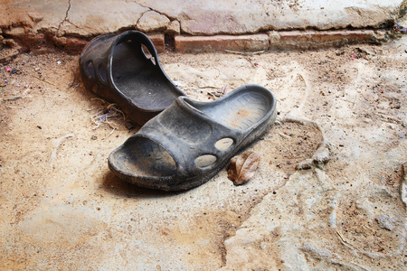 old sandalの写真素材