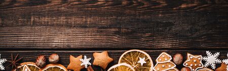 Christmas background with gingerbread cookiesの写真素材