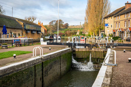 canal river day view in stoke bruerne england ukの写真素材