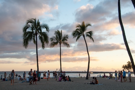 Famous Waikiki Beach on the Hawaiian island of Oahu at night.のeditorial素材