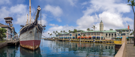HONOLULU, HI - AUG 6: The sailing ship Falls of Clyde on August 6, 2016 in Honolulu Harbor. The ship is docked beside the Hawaii Maritime Center in Honolulu Harbor.のeditorial素材