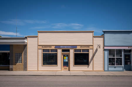 Fort MacLeod, Alberta - June 13, 2021: Historic building's in the heart of Fort McLeod's beautiful downtown.のeditorial素材