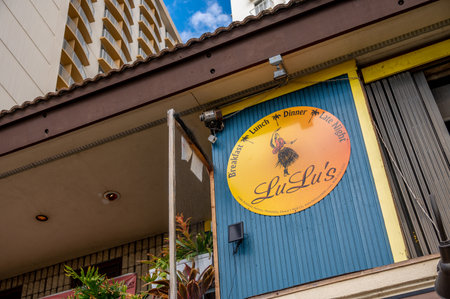 Honolulu, Hawaii - December 31, 2022: Landmark Lu Lu's Restaurant in Waikiki.のeditorial素材
