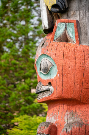 Detail of totem pole in Sitka, Alaska.のeditorial素材