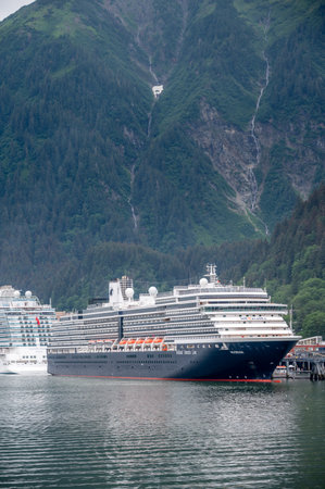 Juneau, Alaska - July 27, 2022: Dicovery Princess and the Noordam at the cruise dock in Juneau.のeditorial素材