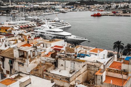A View of the old town of Ibiza and the harbour from high up.のeditorial素材