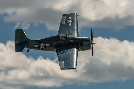 READING, PA - JUNE 3, 2017: GRUMMAN
FM-2 "WILDCAT"in flight during World War II reenactment at Mid-Atlantic Air Museumのeditorial素材