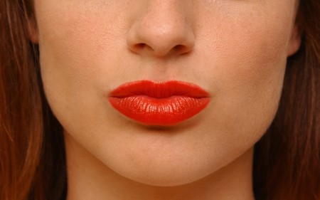 woman making kissing lips                               の写真素材