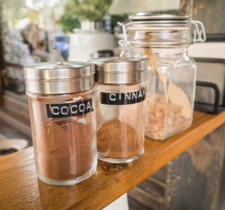 Cocoa , Cinnamon , Sugar  in the glass  bottle の写真素材