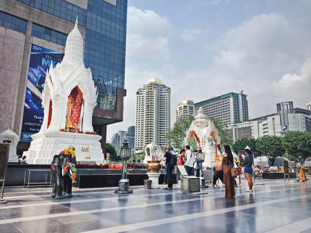 Bangkok, Thailand - January 26, 2018 : Trimurti statue and disciple at Central worldのeditorial素材