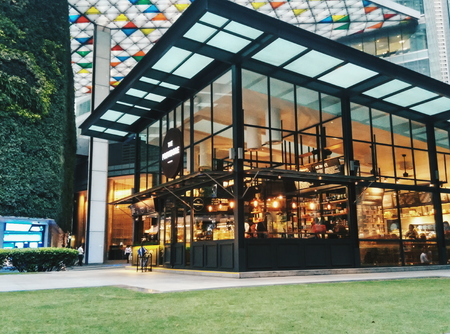 Cafe near Raffles Placeのeditorial素材