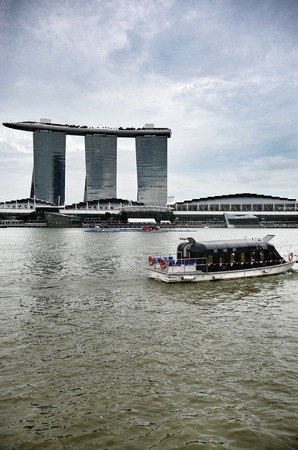 View of skyscrapers in Marina Bayのeditorial素材