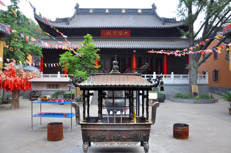 Mahavira Hall of Linggu Temple, Nanjing, Jiangsu Province, China. Linggu Temple was first built in AD 514, and is one of the most antique temples in Nanjing.の写真素材