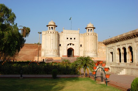 Alamgiri Gate and Hazuri Bagh Pavilion of Lahore Fort in Old City Lahore, Pakistan. Alamgiri Gate, built in 1673 AD is the main entrance to Lahore Fort.  のeditorial素材