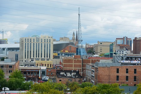Nashville modern city skyline and Bridgestone Arena on historical Broadway in downtown Nashville, Tennessee, USA. Lower Broadway is famous for entertainment district of country music.のeditorial素材