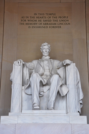 Lincoln Statue in Lincoln Memorial, Washington DC, USA.のeditorial素材