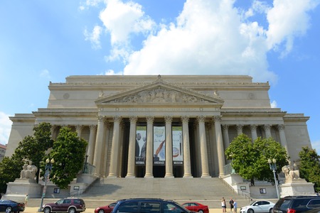 National Archives and Records Administration front facade in Washington DC, USA. National Archives holds the original copies of the Declaration of Independence, the Constitution, and the Bill of Rights.のeditorial素材